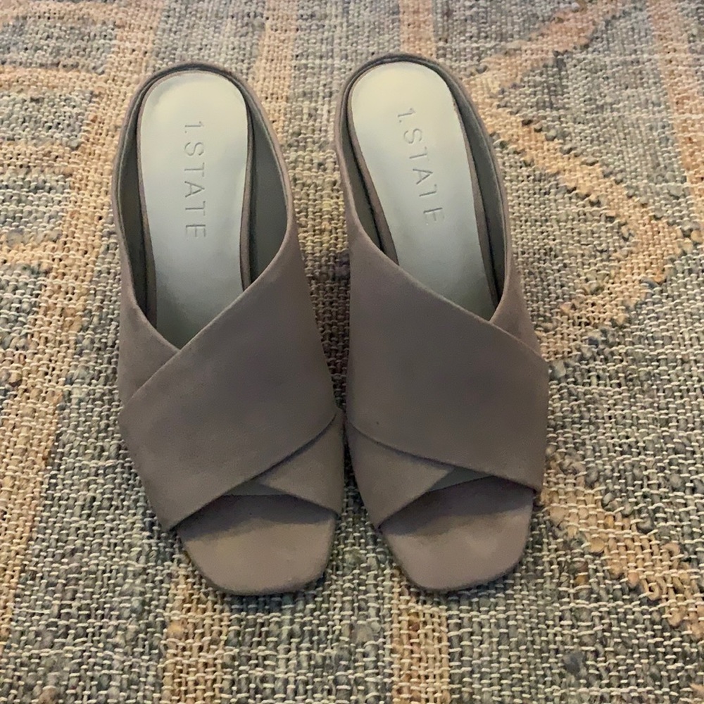 1 State heeled sandal